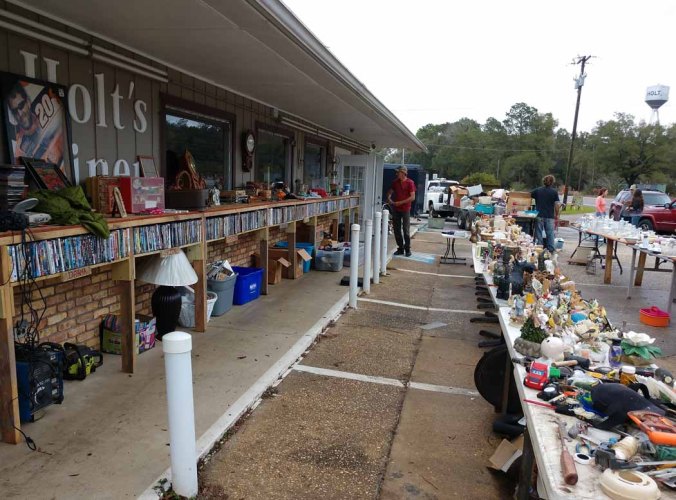 Holt Flea Market0401